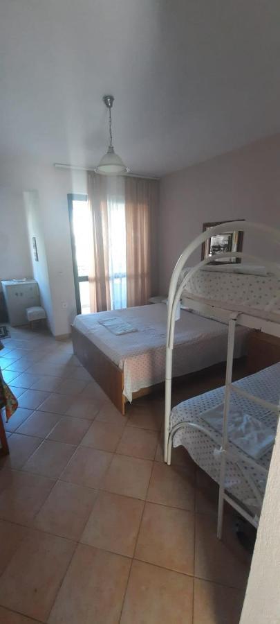 Villa Madani Durrës 外观 照片